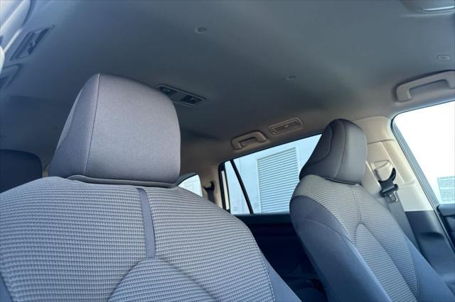 new 2025 Toyota Highlander car, priced at $43,068