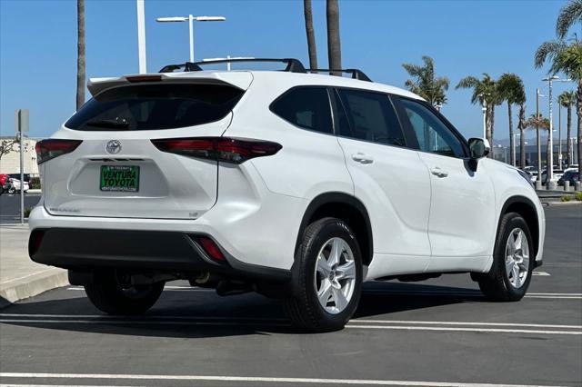 new 2025 Toyota Highlander car, priced at $43,068