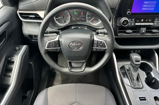 used 2023 Toyota Highlander car, priced at $36,233