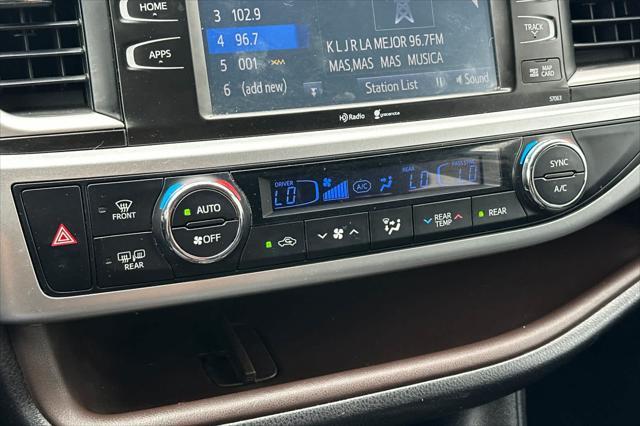 used 2015 Toyota Highlander car, priced at $15,988