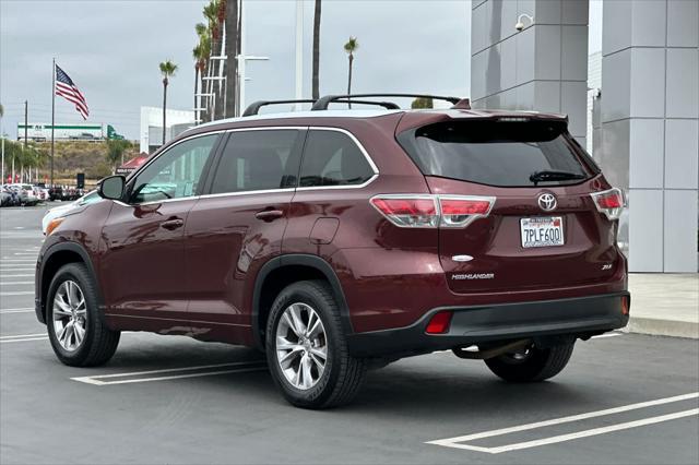 used 2015 Toyota Highlander car, priced at $15,988