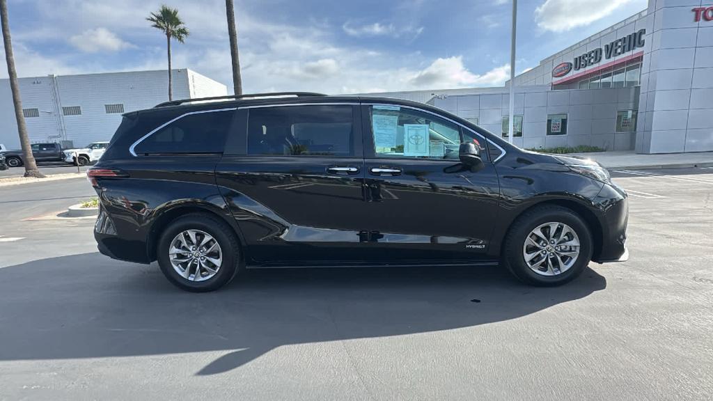 used 2021 Toyota Sienna car, priced at $41,543