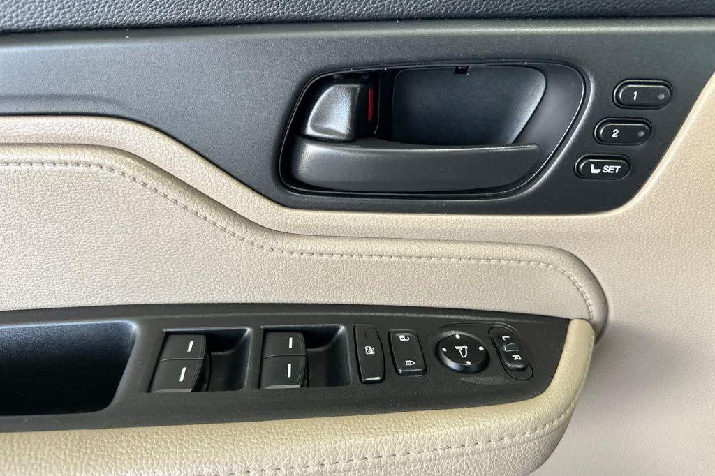 used 2020 Honda Odyssey car, priced at $28,602