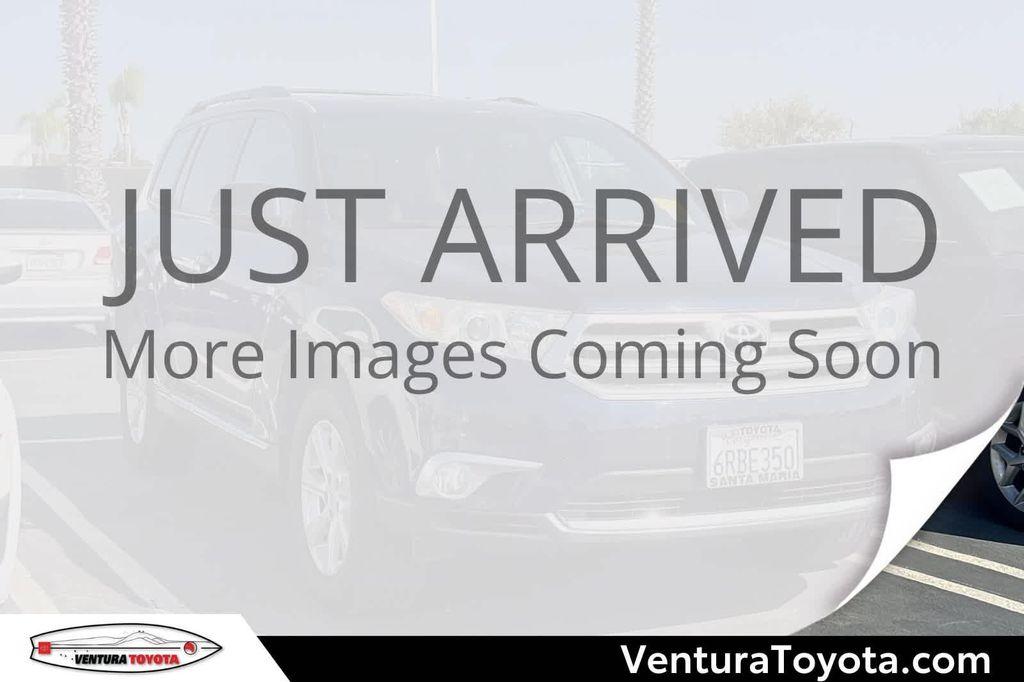 used 2011 Toyota Highlander car, priced at $13,988