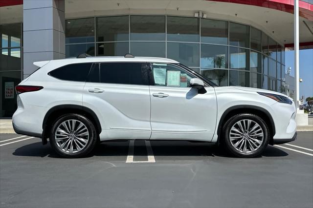 used 2022 Toyota Highlander car, priced at $41,988