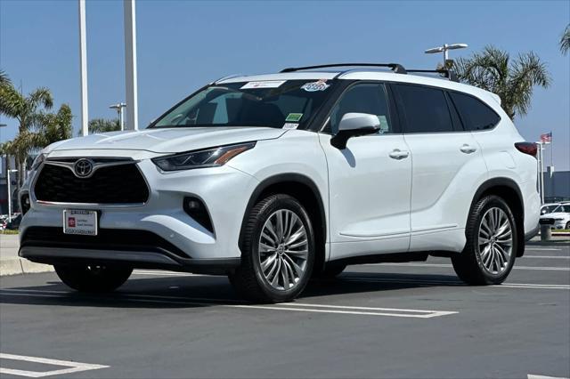 used 2022 Toyota Highlander car, priced at $41,988