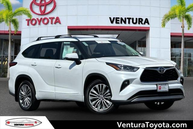 used 2022 Toyota Highlander car, priced at $41,988