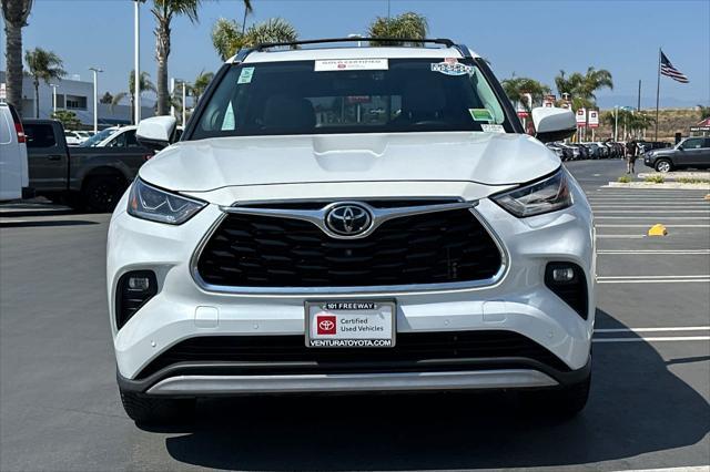 used 2022 Toyota Highlander car, priced at $41,988