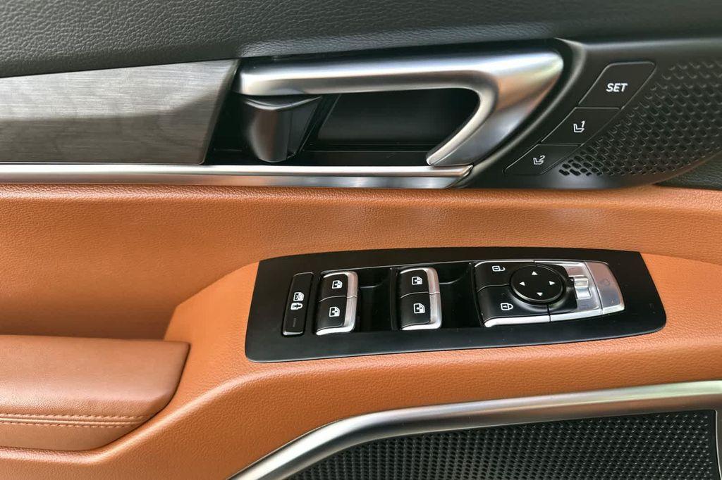 used 2024 Kia Telluride car, priced at $40,598