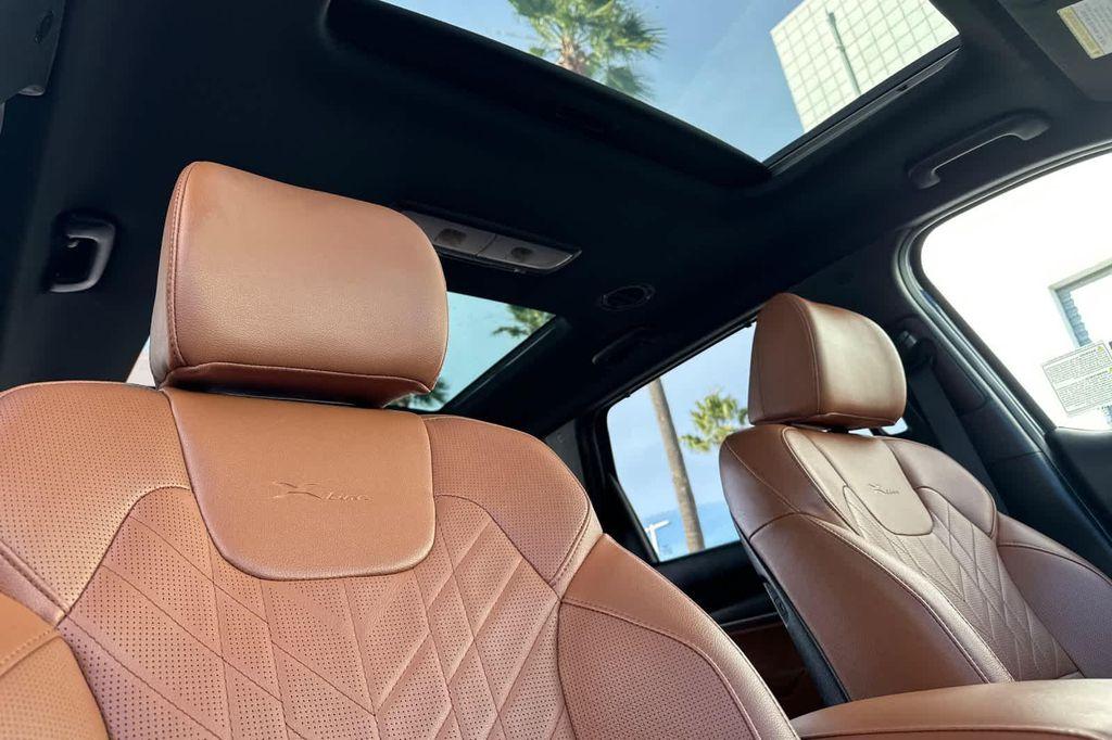 used 2024 Kia Telluride car, priced at $40,598