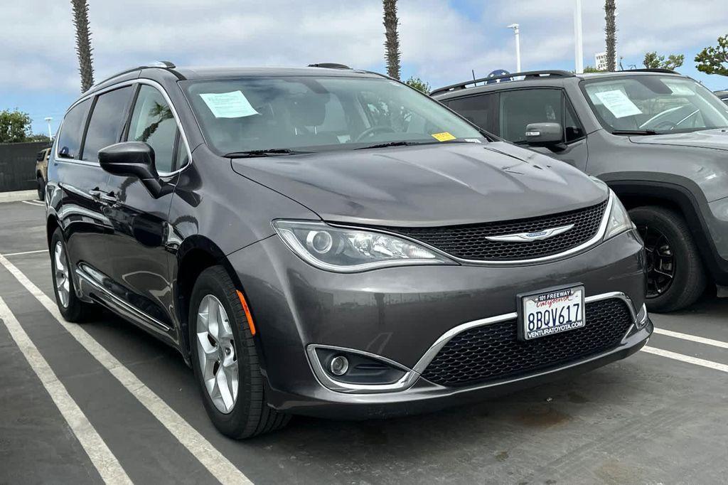 used 2017 Chrysler Pacifica car, priced at $17,988