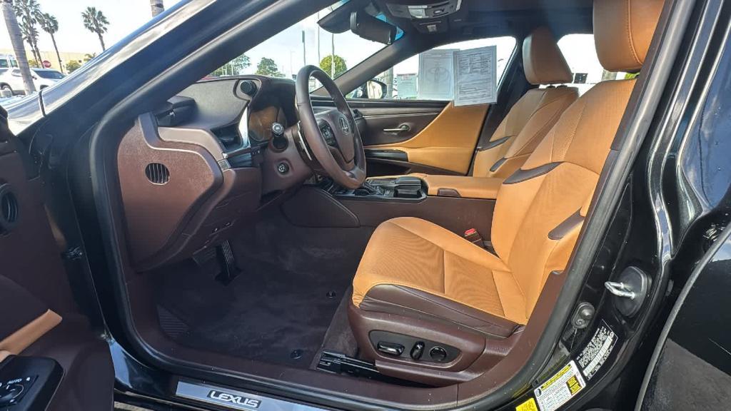used 2021 Lexus ES 350 car, priced at $32,500