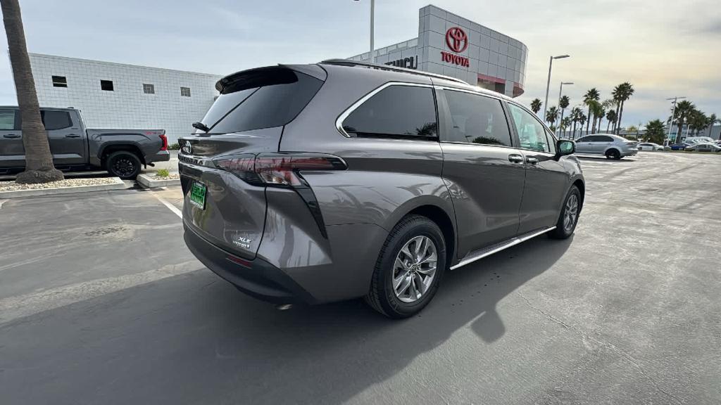 used 2023 Toyota Sienna car, priced at $45,710