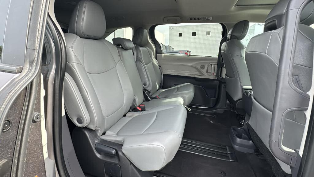 used 2023 Toyota Sienna car, priced at $45,710