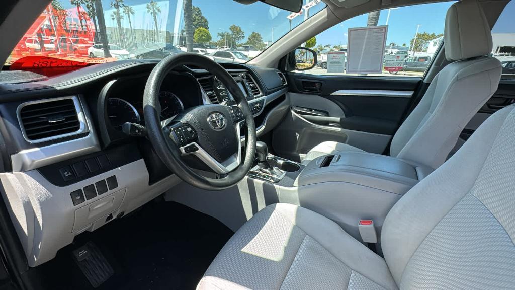 used 2019 Toyota Highlander car, priced at $22,998