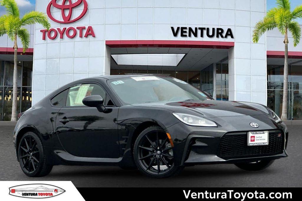 used 2024 Toyota GR86 car, priced at $33,659