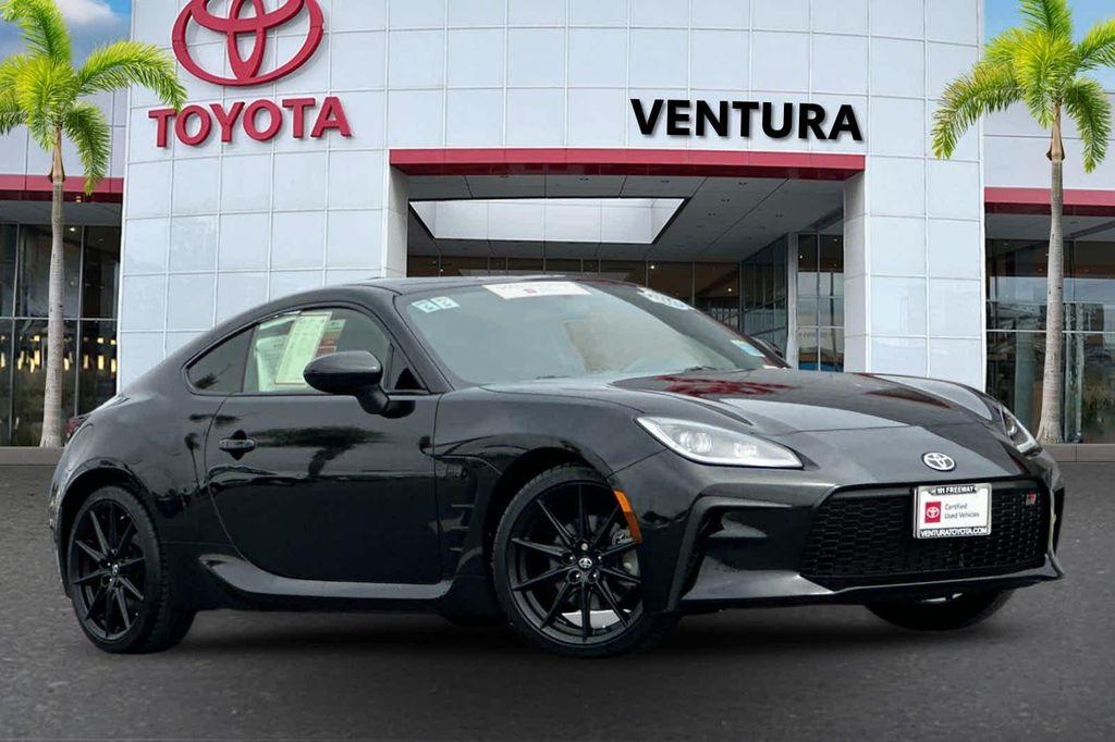 used 2024 Toyota GR86 car, priced at $33,659