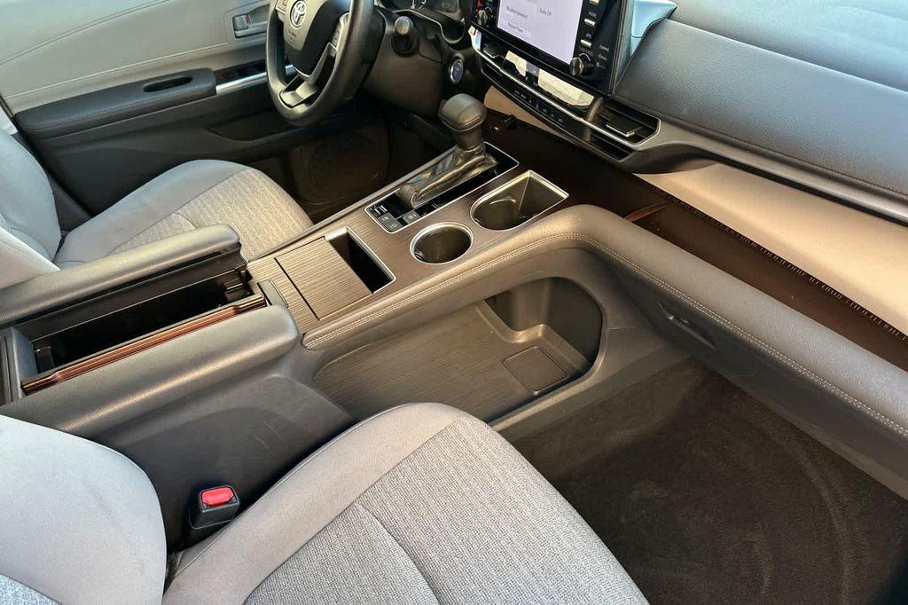 used 2021 Toyota Sienna car, priced at $35,988