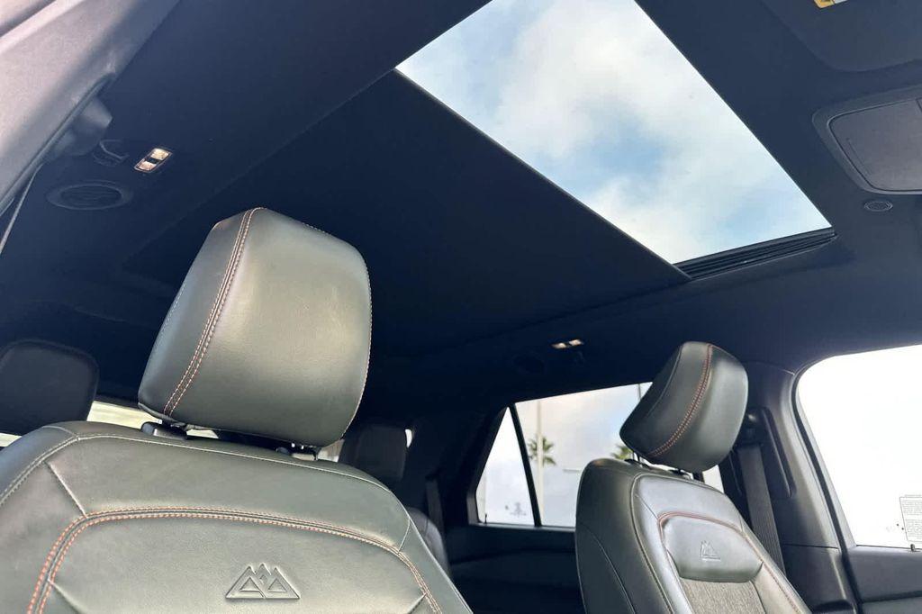 used 2022 Ford Explorer car, priced at $33,963