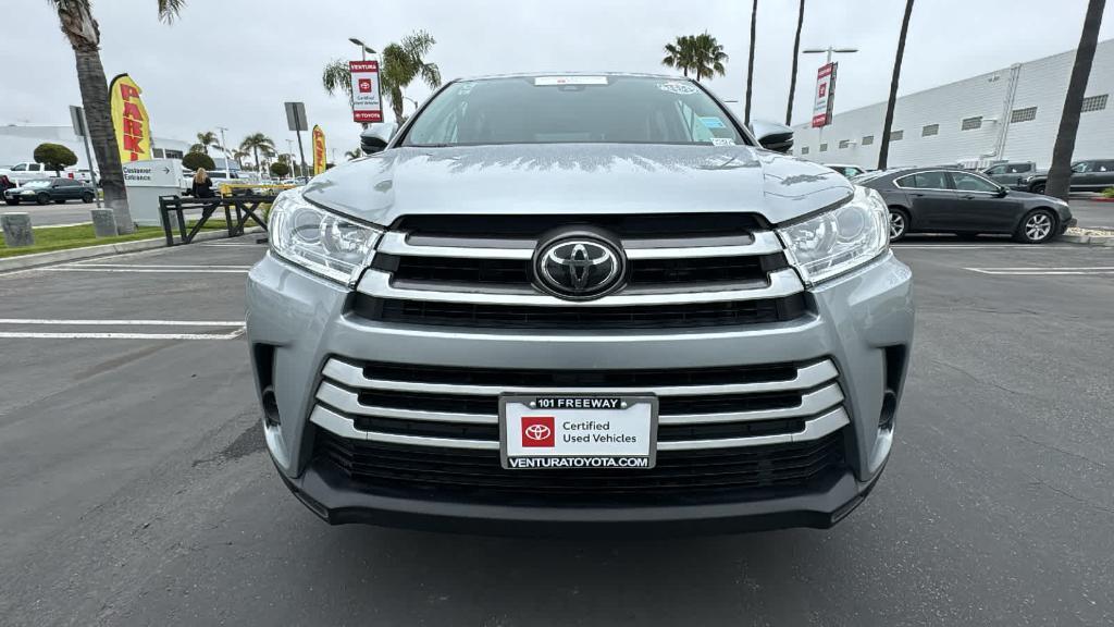 used 2019 Toyota Highlander car, priced at $25,988