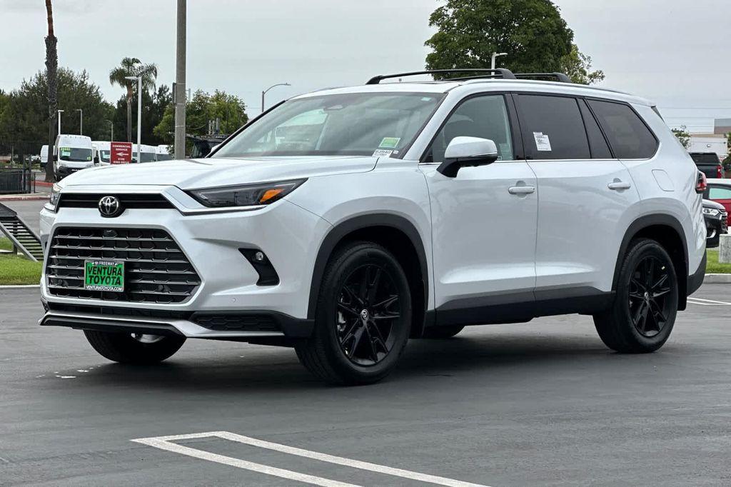 new 2026 Toyota Grand Highlander Hybrid car, priced at $62,143