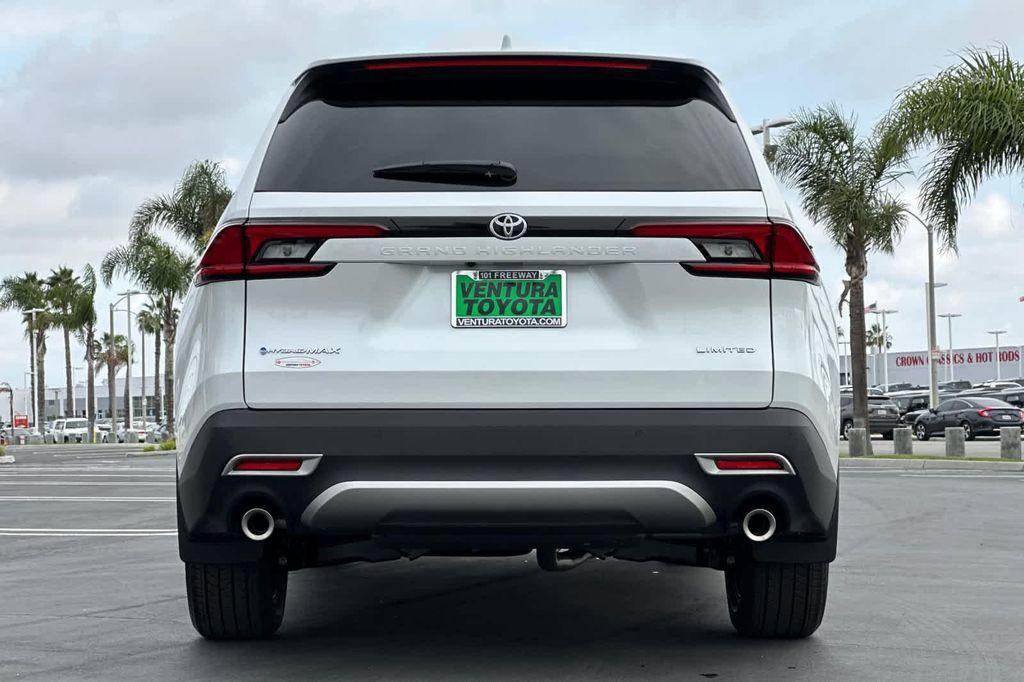 new 2026 Toyota Grand Highlander Hybrid car, priced at $62,143