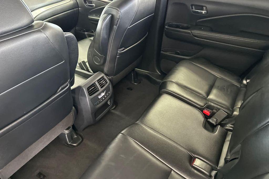 used 2019 Honda Pilot car, priced at $20,790