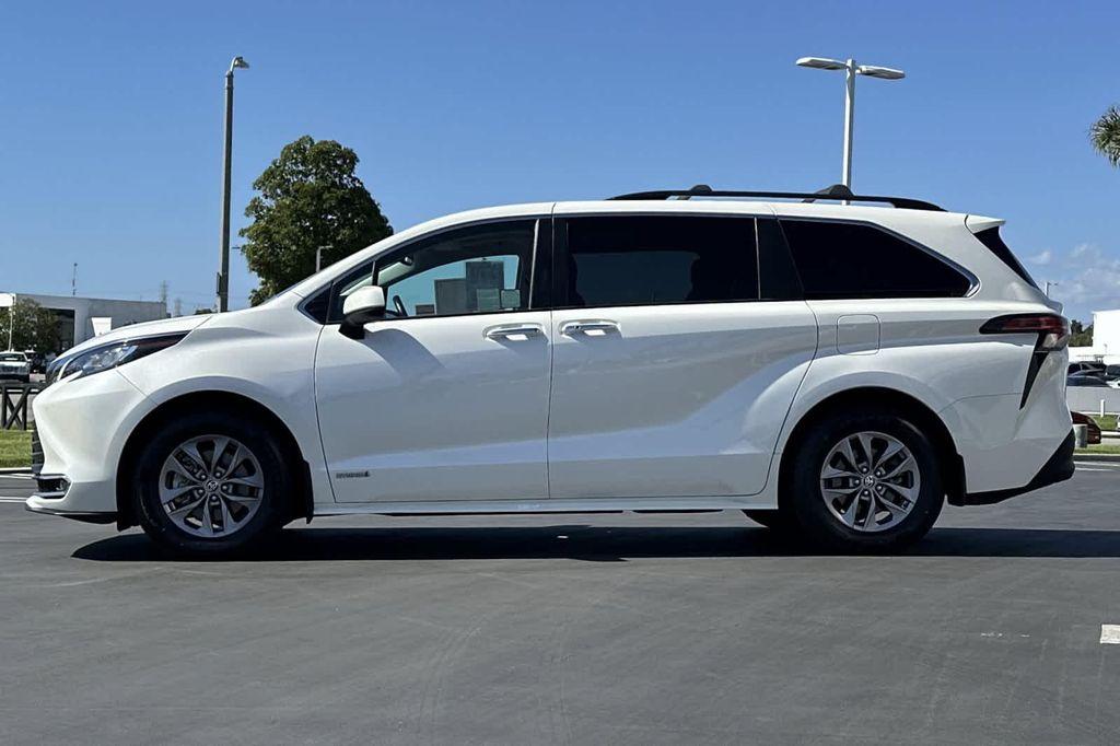 used 2021 Toyota Sienna car, priced at $39,988
