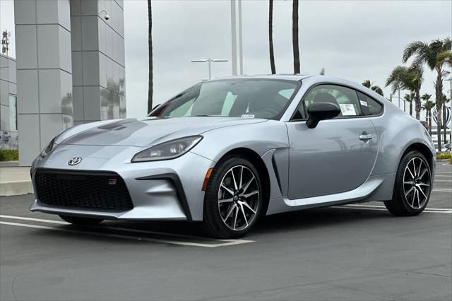 new 2025 Toyota GR86 car, priced at $33,128