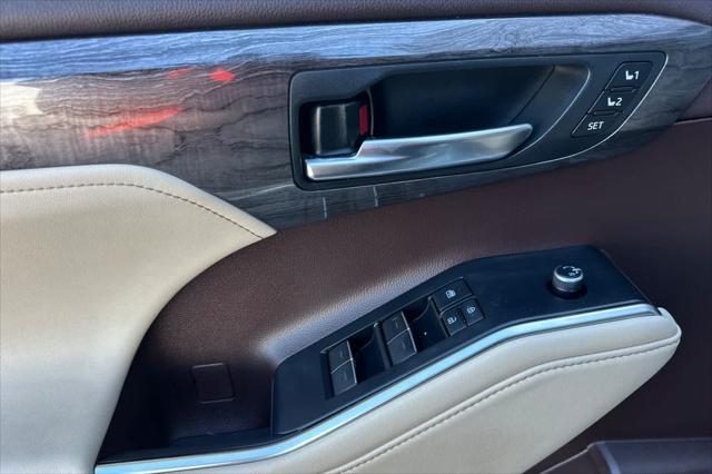used 2020 Toyota Highlander car, priced at $37,988