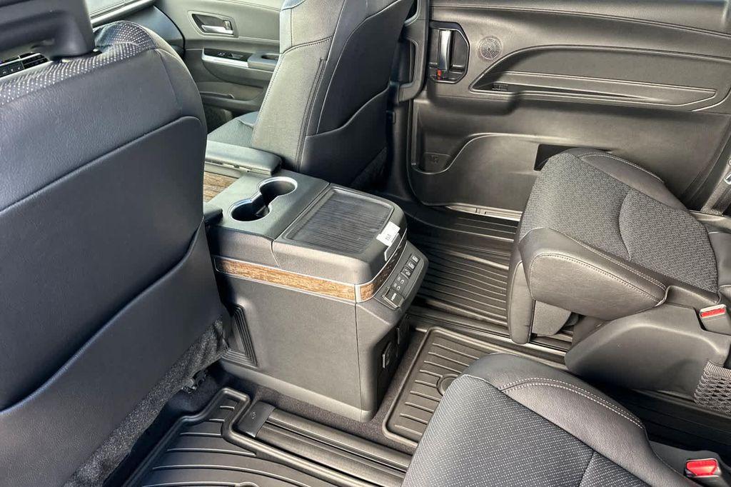 new 2025 Toyota Sienna car, priced at $61,064