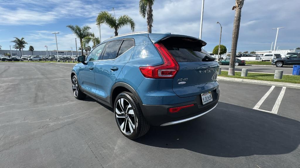 used 2024 Volvo XC40 car, priced at $35,785