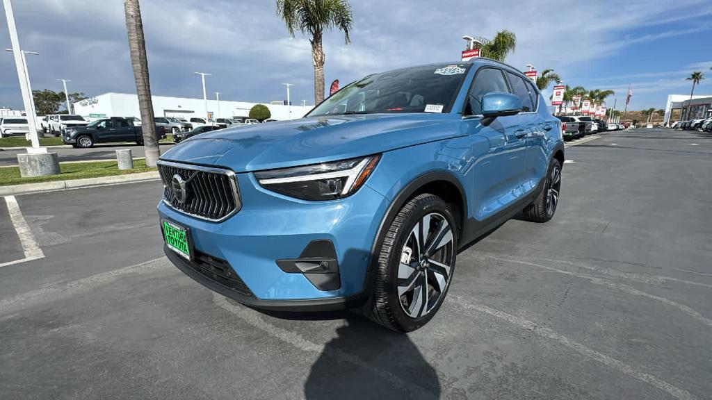 used 2024 Volvo XC40 car, priced at $35,785