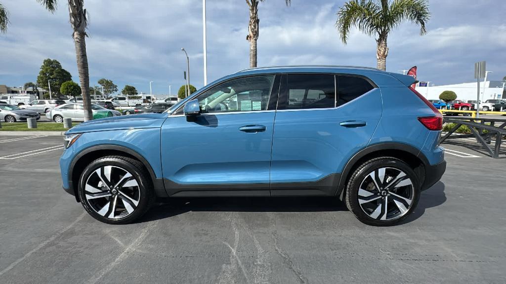 used 2024 Volvo XC40 car, priced at $35,785