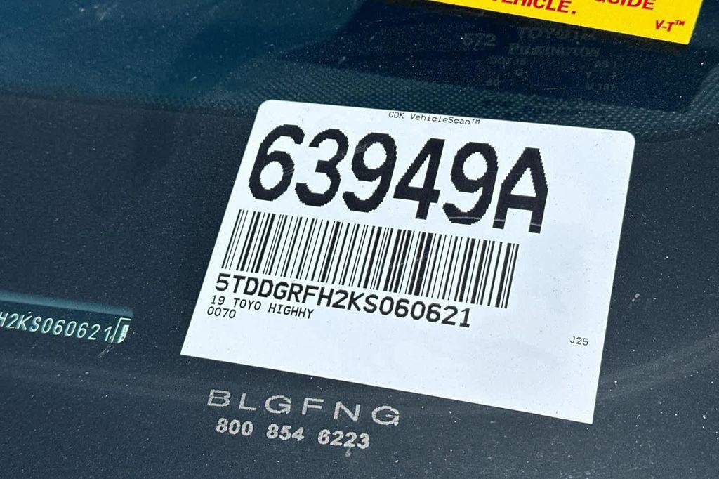 used 2019 Toyota Highlander Hybrid car, priced at $33,988
