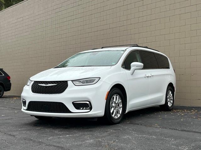 used 2022 Chrysler Pacifica car, priced at $22,000