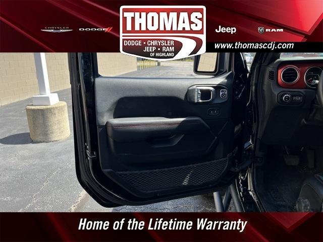 used 2021 Jeep Gladiator car, priced at $36,293