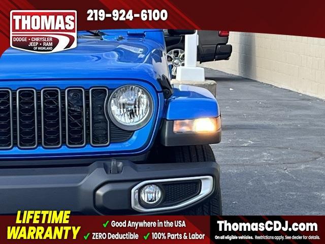 new 2026 Jeep Gladiator car, priced at $46,523