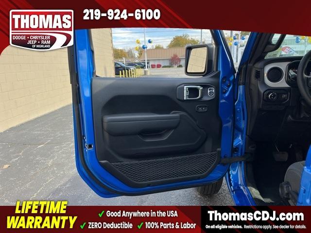 new 2026 Jeep Gladiator car, priced at $46,523