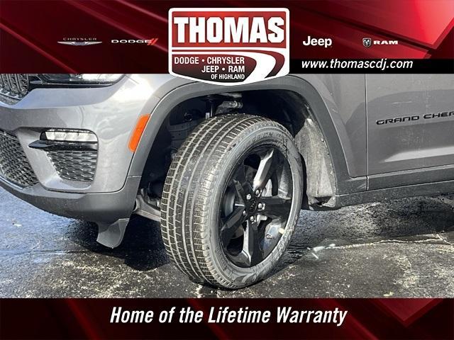 new 2025 Jeep Grand Cherokee car, priced at $47,370