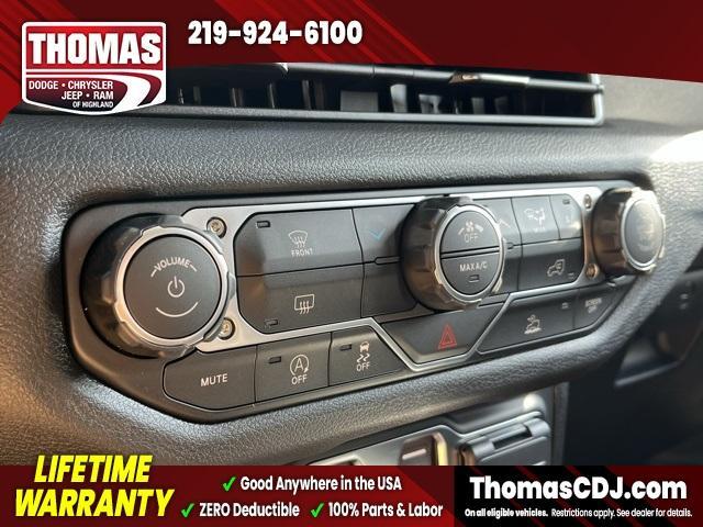 new 2026 Jeep Wrangler car, priced at $45,021