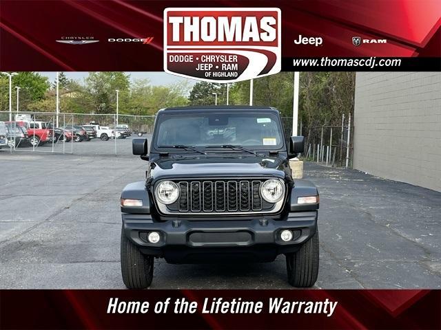 new 2025 Jeep Wrangler car, priced at $48,044