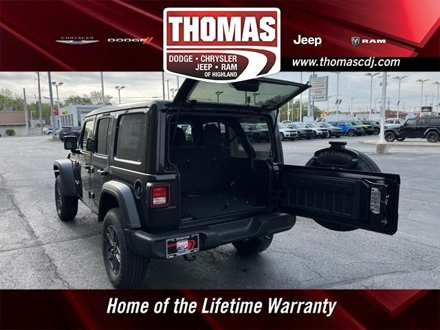 new 2025 Jeep Wrangler car, priced at $48,044