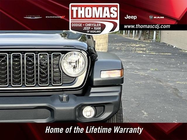 new 2025 Jeep Wrangler car, priced at $48,044