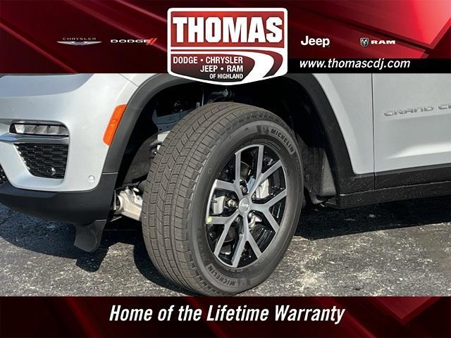new 2025 Jeep Grand Cherokee car, priced at $48,407