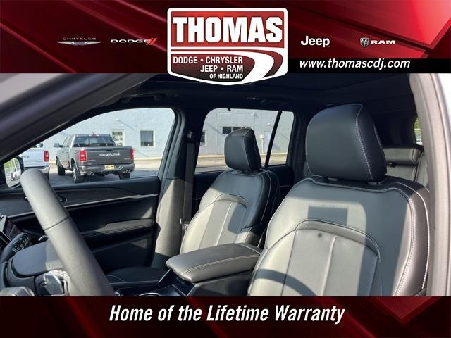 new 2025 Jeep Grand Cherokee car, priced at $48,407