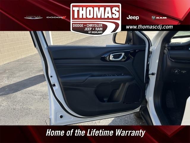 new 2026 Jeep Compass car, priced at $29,444