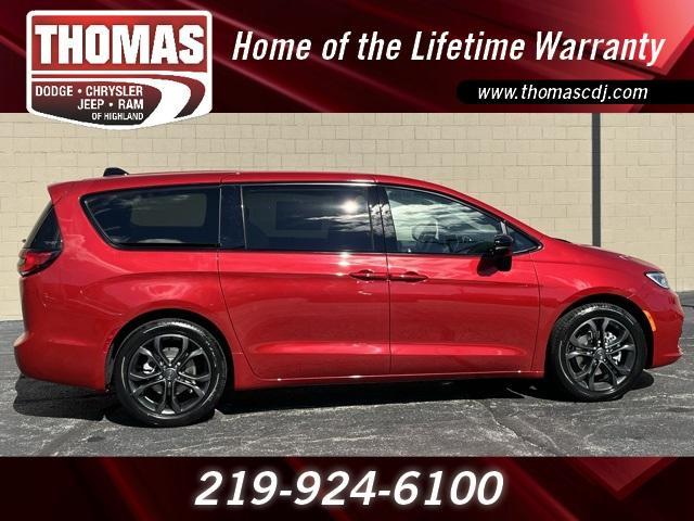 new 2026 Chrysler Pacifica car, priced at $43,140
