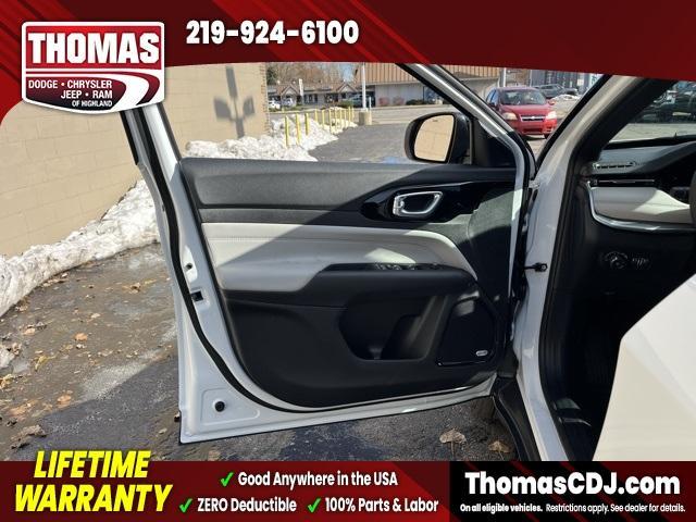 new 2026 Jeep Compass car, priced at $33,577