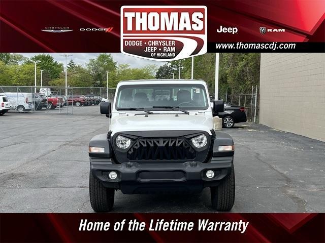 used 2022 Jeep Gladiator car, priced at $31,000